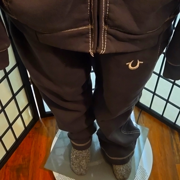 True Religion outfit size M - Picture 4 of 9